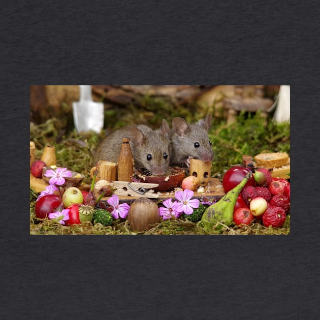 George the mouse in a log pile house - meal for two by Simon-dell